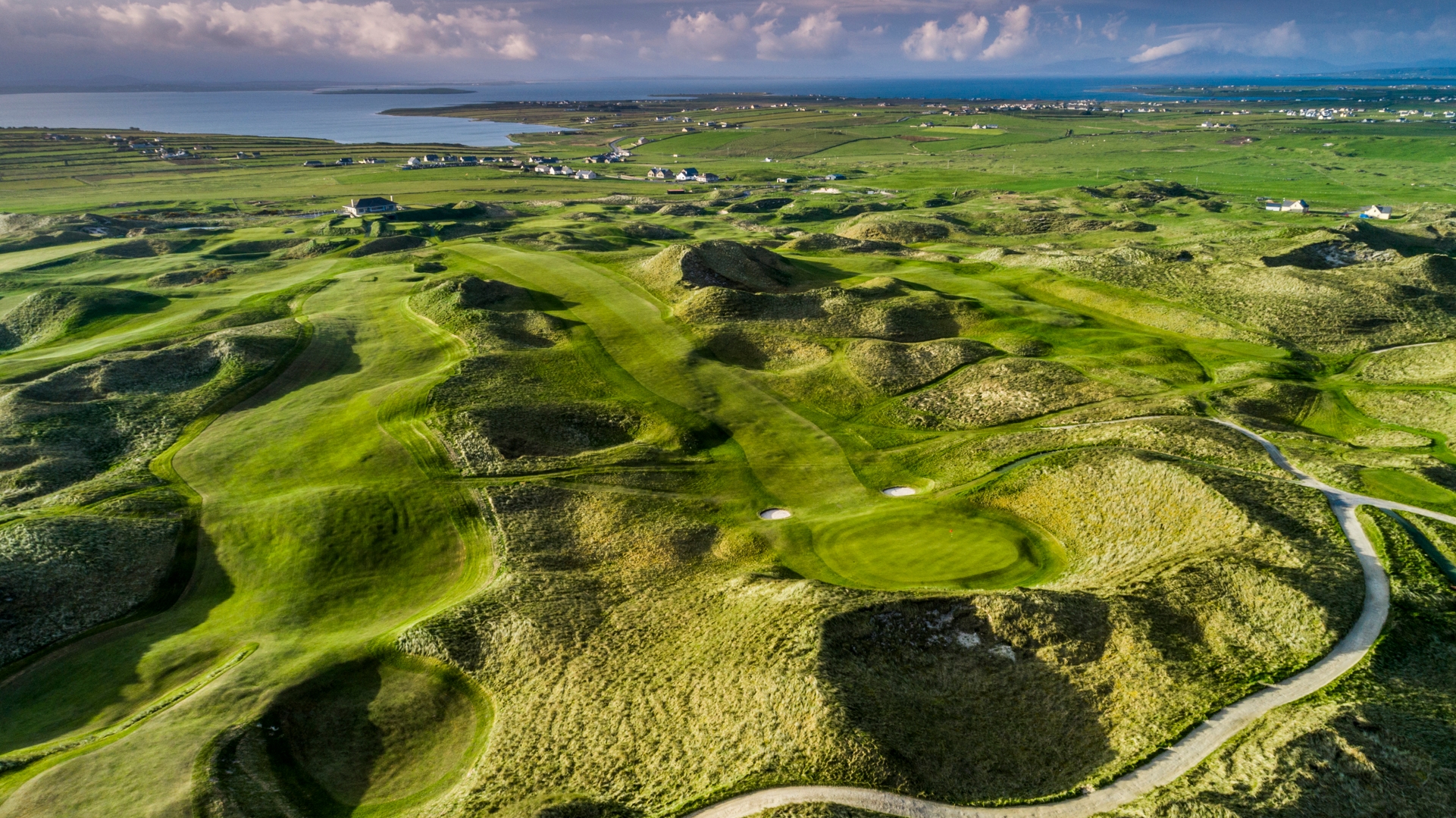 Golf course in Ireland