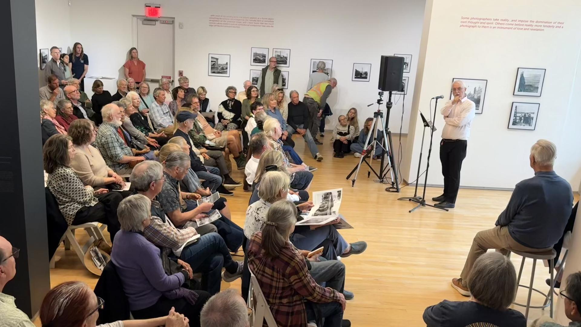 Dennis Doordan Lecture Crowd