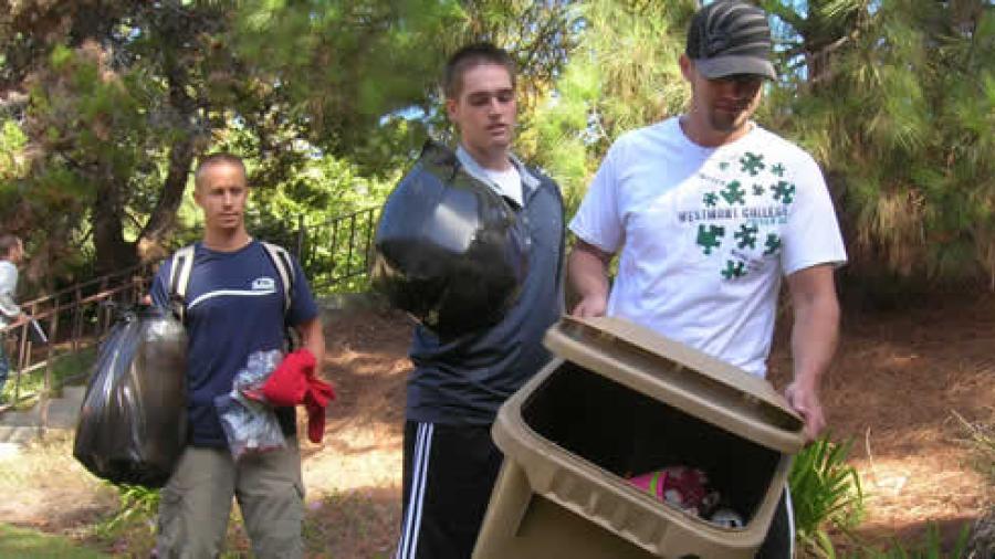 Students Recycling