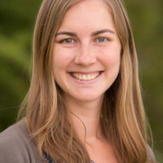 Mariah Velasquez Headshot
