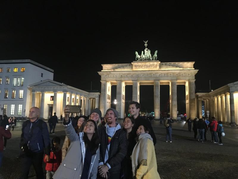 BrandenburgSelfieWNE