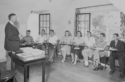 1940s classroom