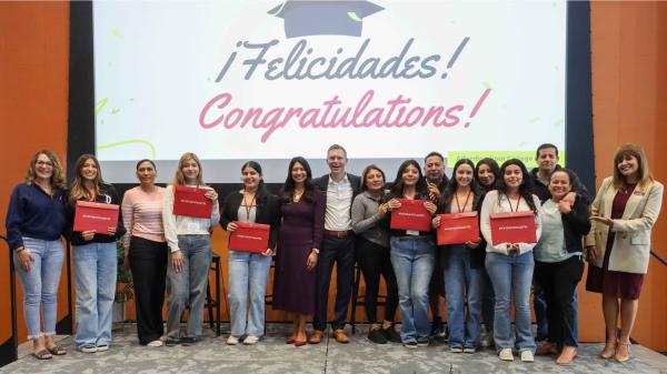 Students with their acceptance packets at Affording Your College Dream