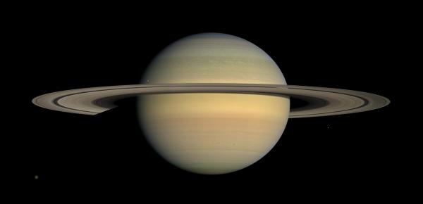 Saturn image by NASA