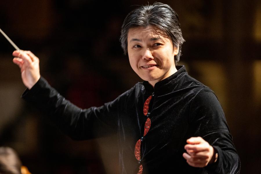 Music Director Ruth Lin
