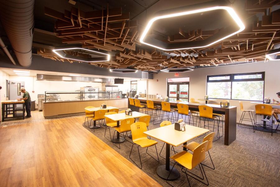 New lighting and design at El Tejado