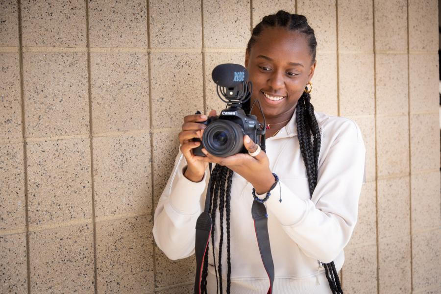 Videographer Tamia Sanders