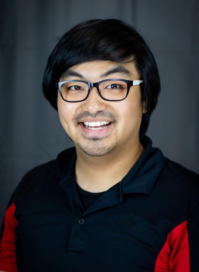 Mike Ryu Headshot