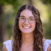 Analee Josselyn Headshot